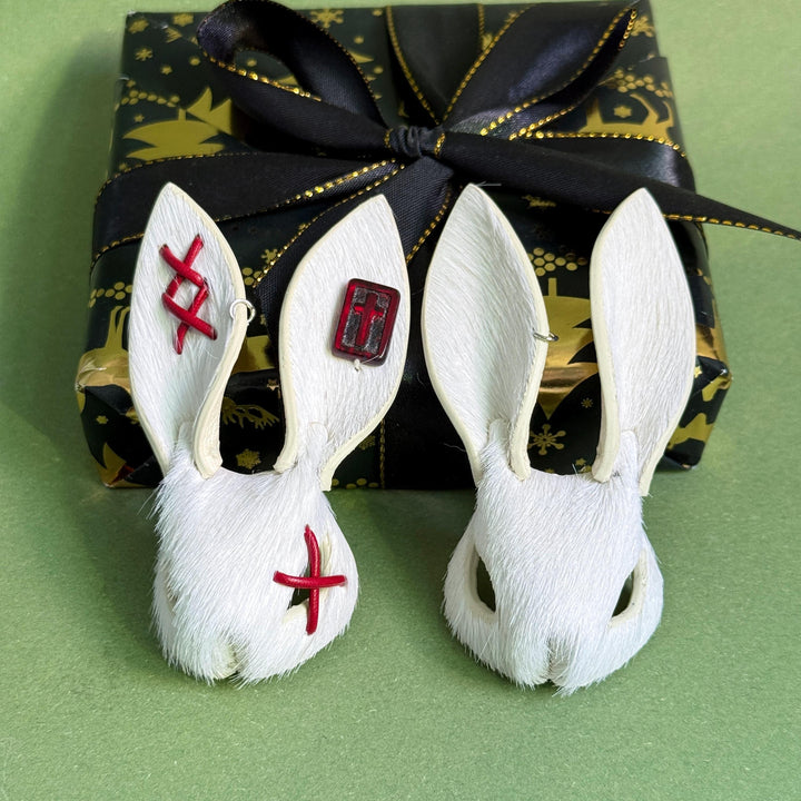 White Gothic Horsehair Bunny Bag Charm — product photograph 9